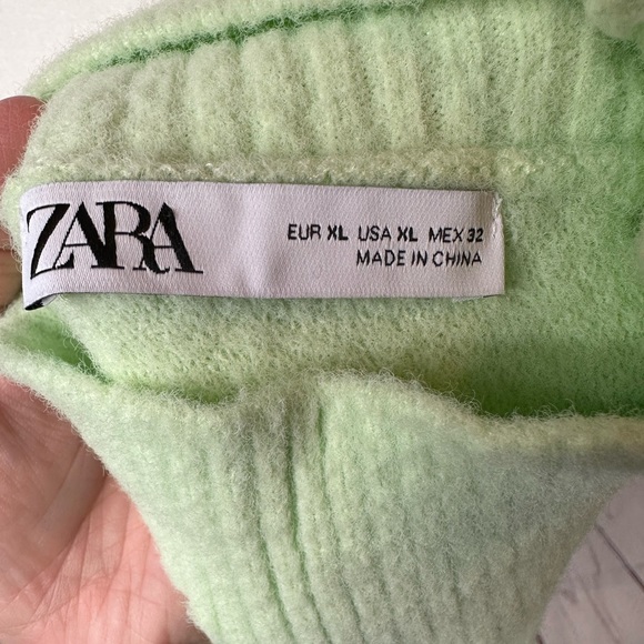 Zara NWOT Soft Green High Mock Neck Sweater - XL - Picture 3 of 7